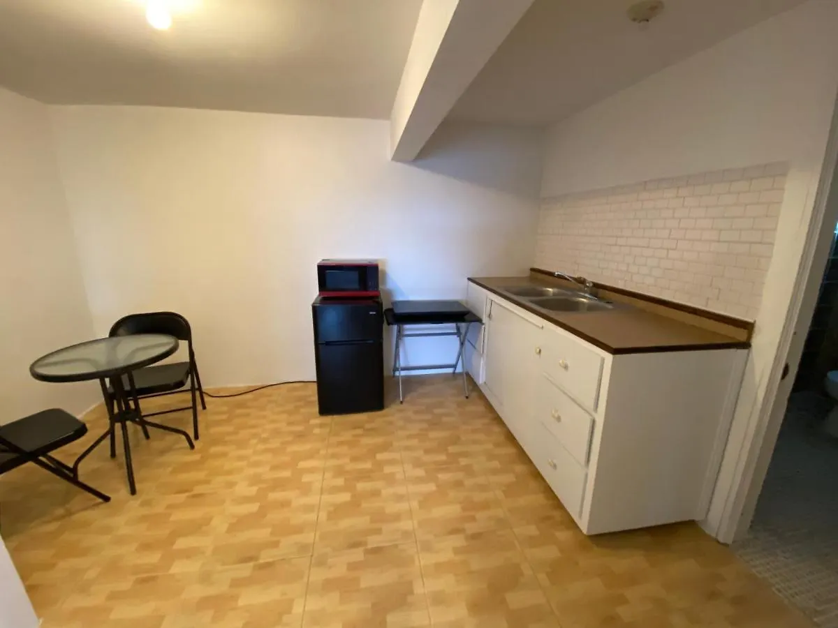 Isabela Oceanfront Mansion Studio 아파트